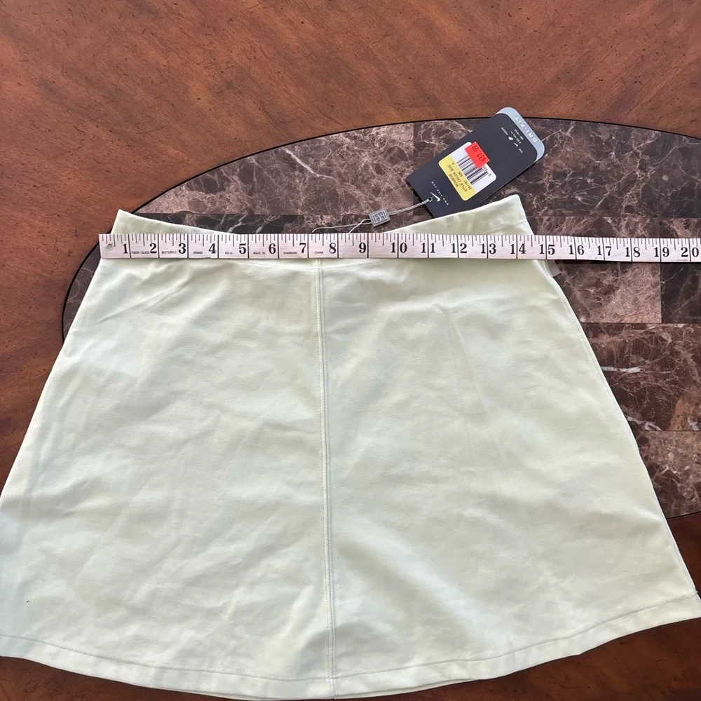 Dri-Fit Nike Women’s Tennis skirt
Brand new with tags
Size Small - Picture 2 of 5